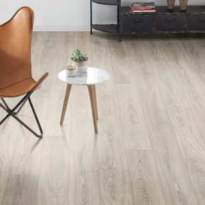 Parchet Laminat Egger Stejar Bardolino gri EPL036 10mm